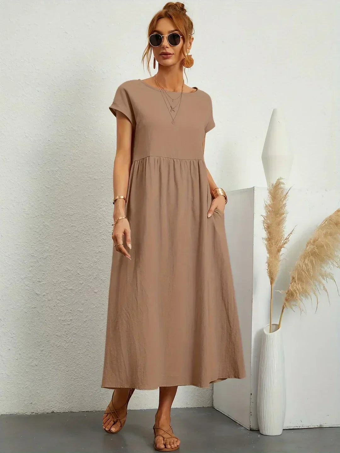 Effortless women's casual dress, elegant style, perfect for summer fashion.