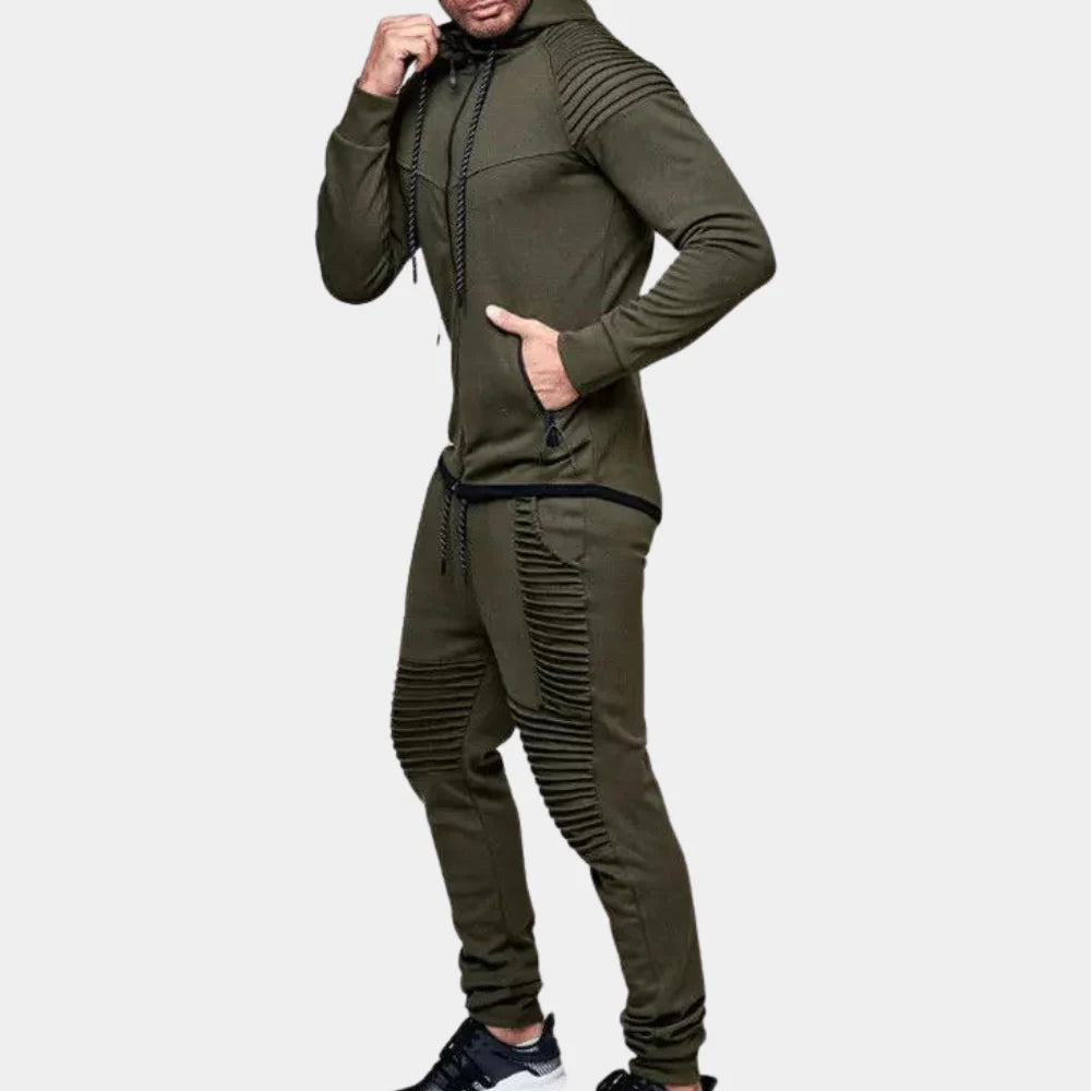 Soft men's two-piece tracksuit, a comfortable casual set for men's fashion and active lifestyle.