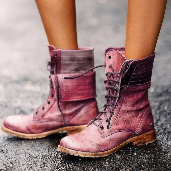 Fashionable women's retro winter ankle boots, offering warmth and style. Perfect vintage-inspired cozy footwear.