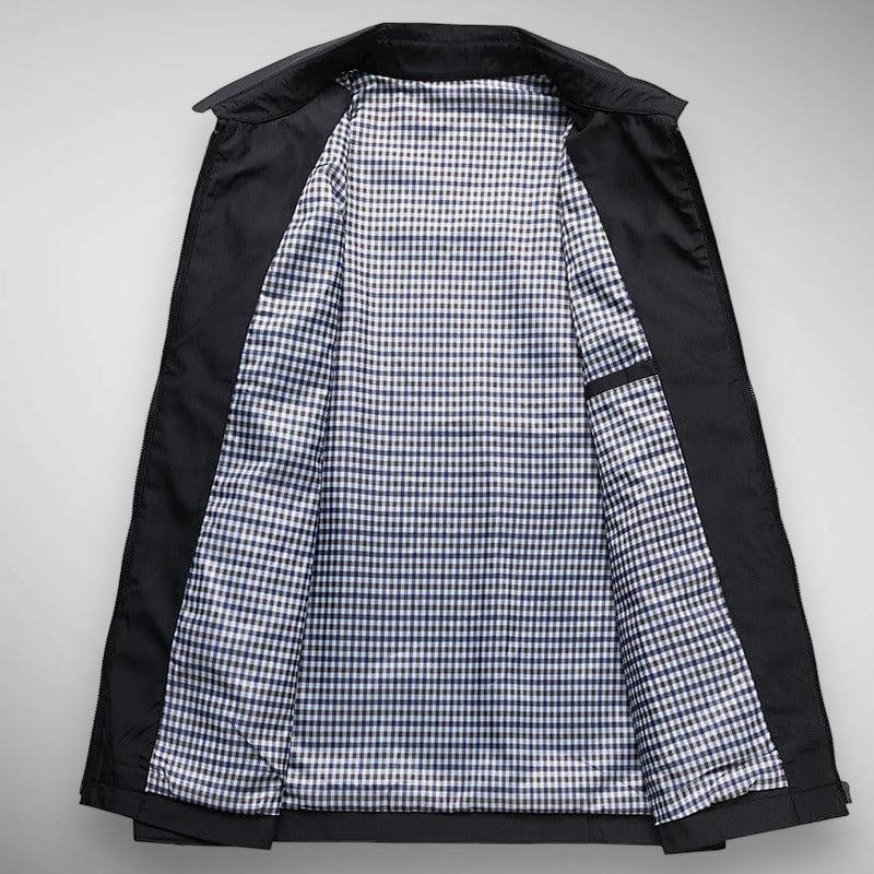 Classic men's zip-up jacket, collared, with plaid detailing. Versatile outerwear for everyday men's fashion.