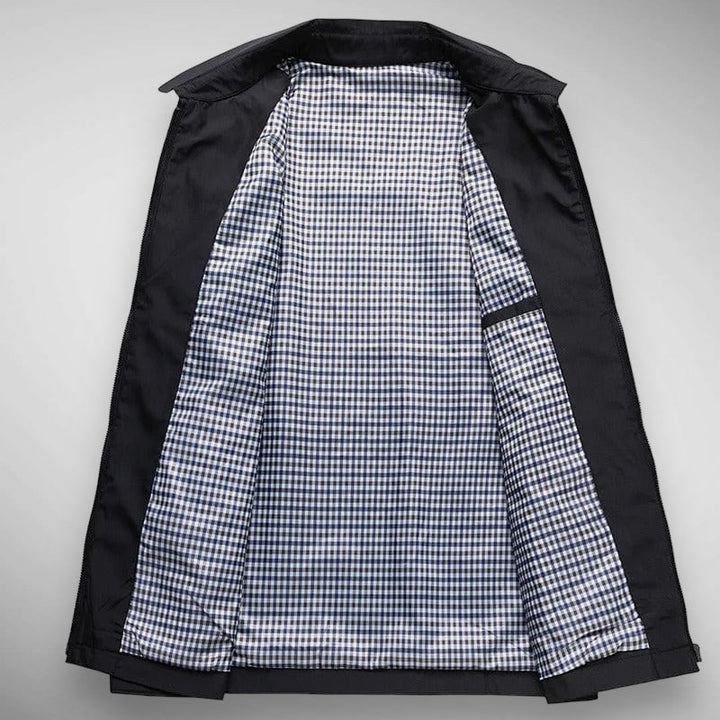 Classic men's zip-up jacket, collared, with plaid detailing. Versatile outerwear for everyday men's fashion.