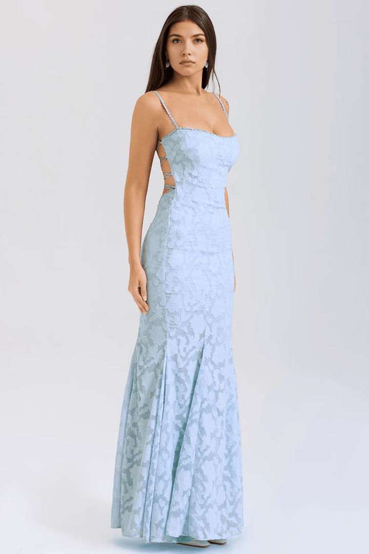 Comfortable flowing maxi dress for women, offering an elegant summer silhouette. Perfect for vacation & chic daily wear.