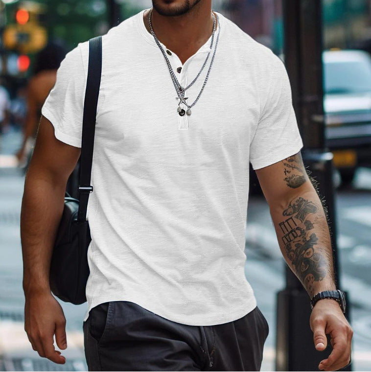 Men's relaxed fit knit polo shirt in casual style, perfect for everyday comfort and summer fashion.
