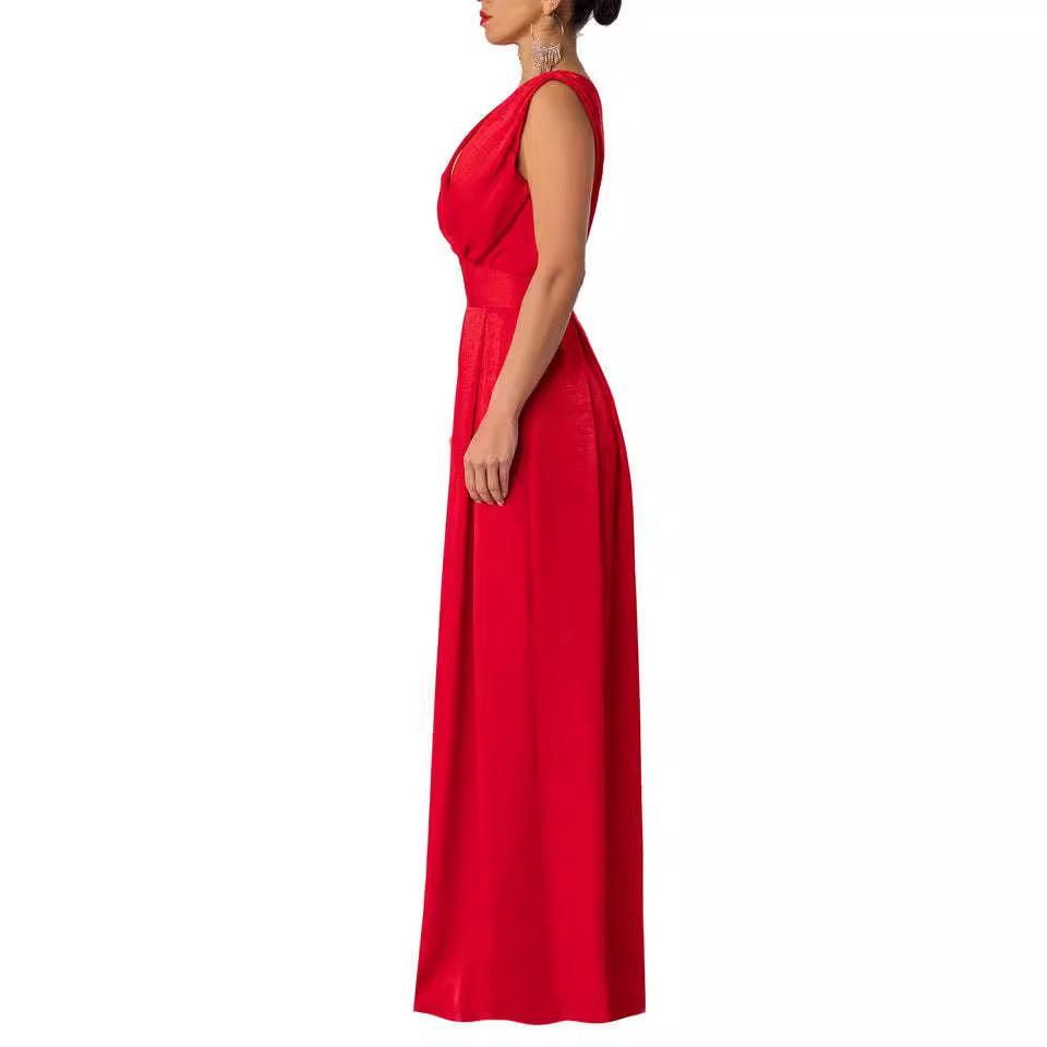 Fashionable women's wide-leg jumpsuit featuring a flattering V-neck, great for versatile dressing.