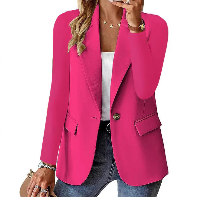 Stylish women's tailored blazer in a classic design, ideal as a formal jacket or smart casual wear.