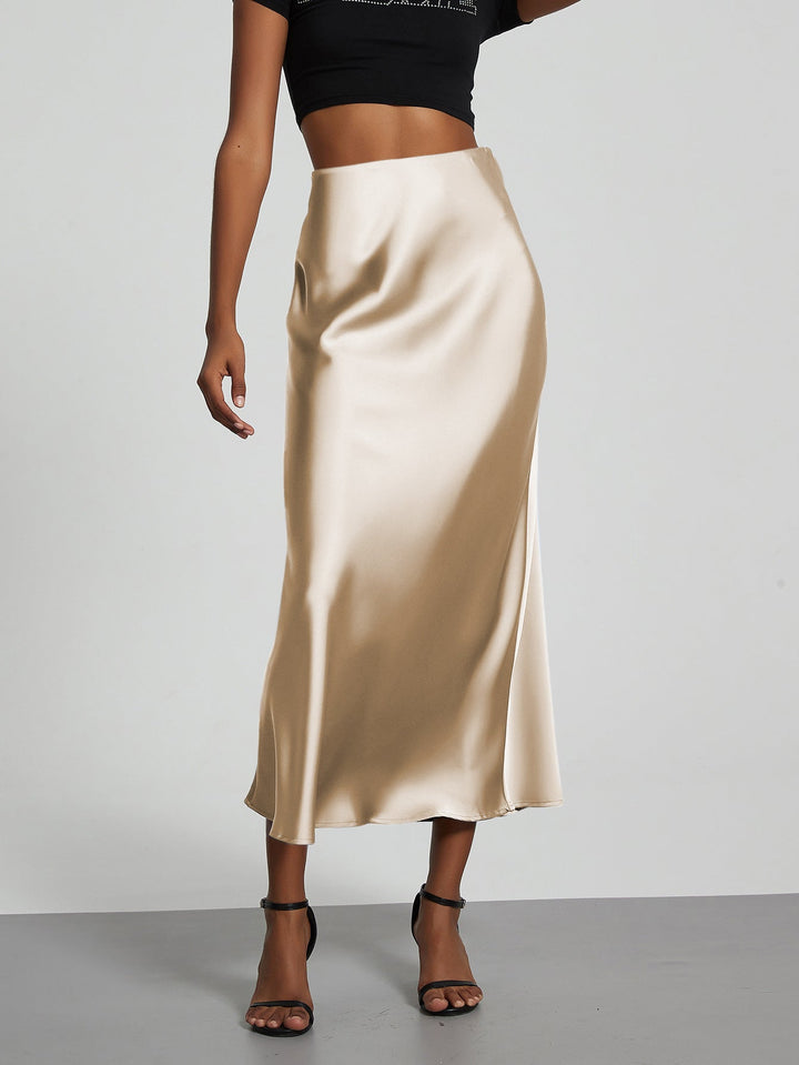 Sophisticated women's maxi skirt, flowing design for evening wear or casual chic looks.