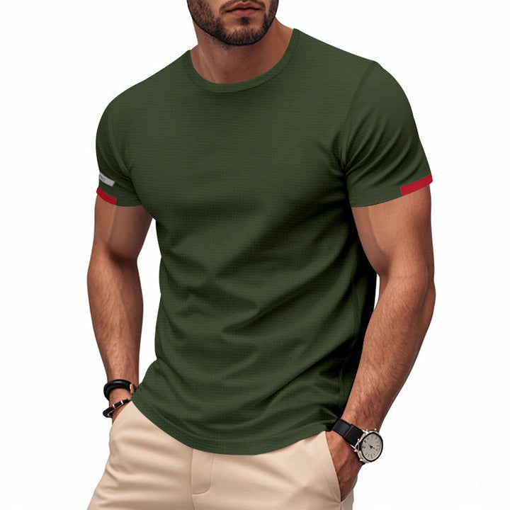 Breathable men's gym t-shirt, quick-dry performance top with reflective details for fitness.