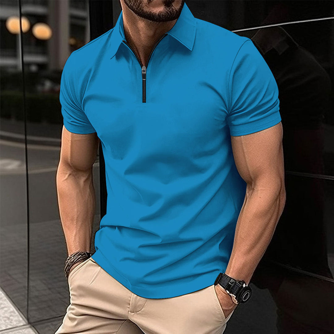 Stylish men's zip-up polo shirt, modern short sleeve design, effortless comfort & versatility.
