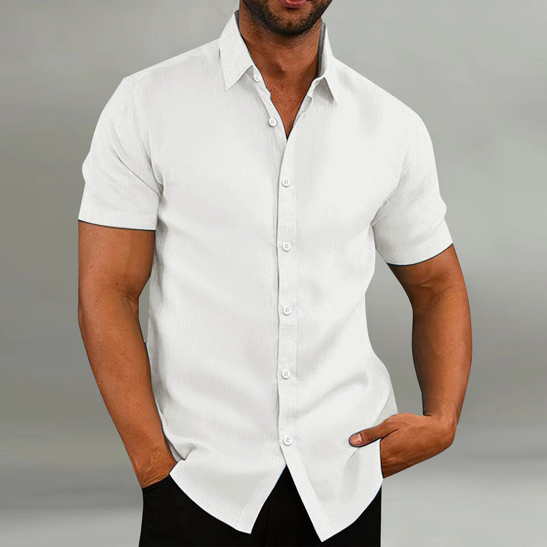 Stylish men's short sleeve leisure shirt with button placket, perfect for casual summer daily wear.