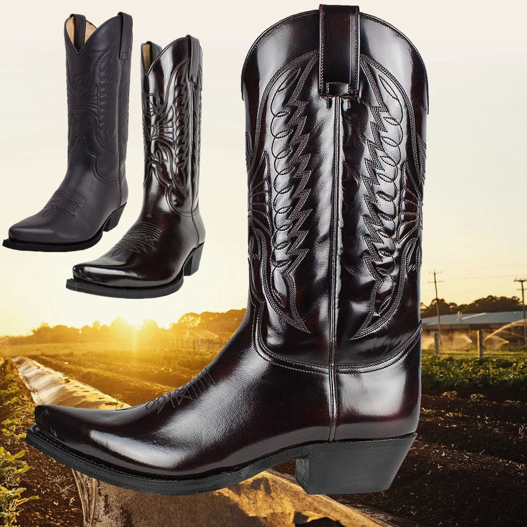 Unisex Rider Robust Western Boots for adventure. Durable cowboy footwear with non-slip sole.