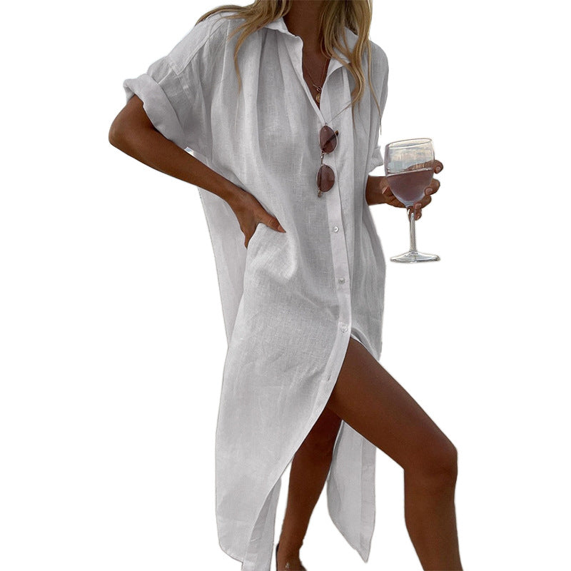 Women's comfortable sleeveless summer dress, relaxed fit and button-down front for versatile daily wear.