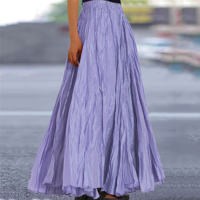 Relaxed fit women's flowing A-line skirt, maxi length, elastic waist for easy wear.