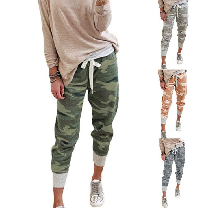 Women's comfortable cargo pants, elastic waist, side pockets. Relaxed fit for casual everyday style.
