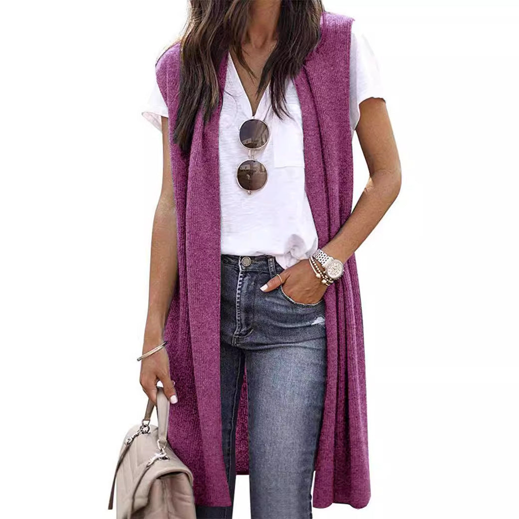 Stylish women's long casual vest in black, a versatile sleeveless outerwear piece for elegant layering.