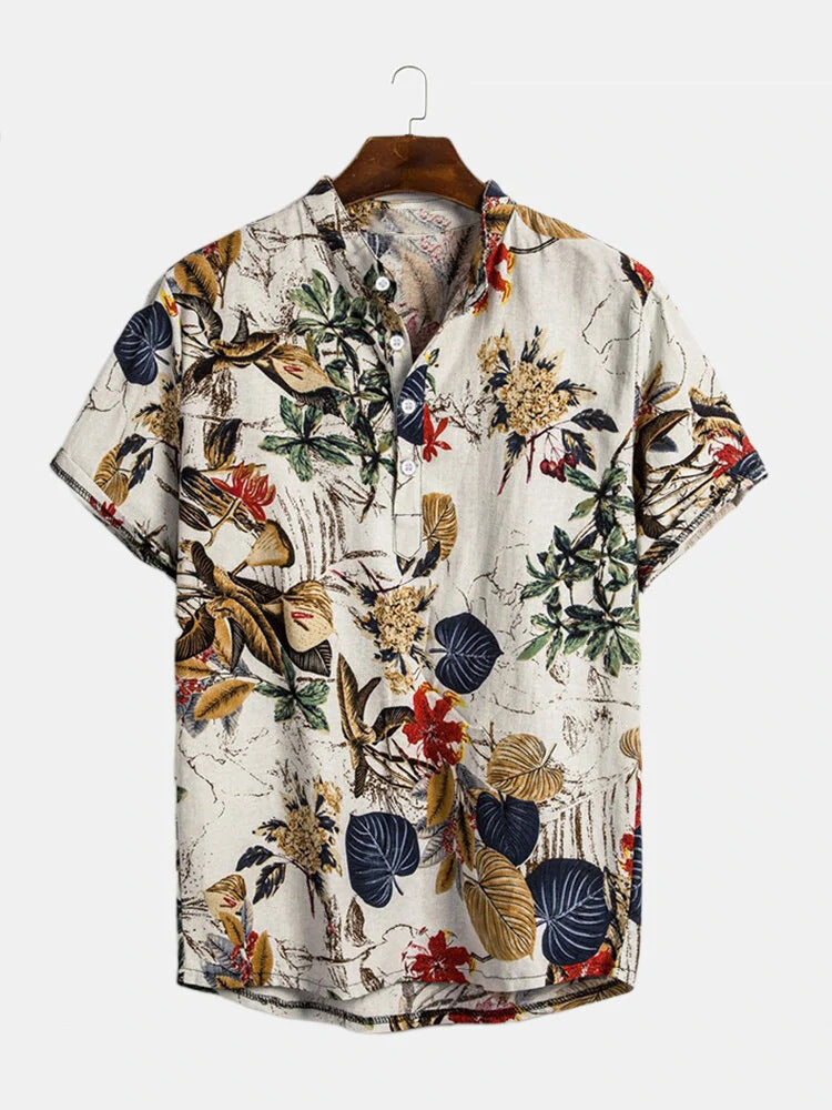 Casual men's short sleeve floral henley shirt, stylish & comfortable for summer beachwear.