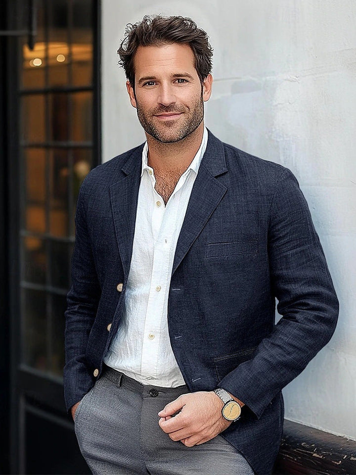 Smart casual men's blazer, a stylish jacket for spring & autumn fashion.