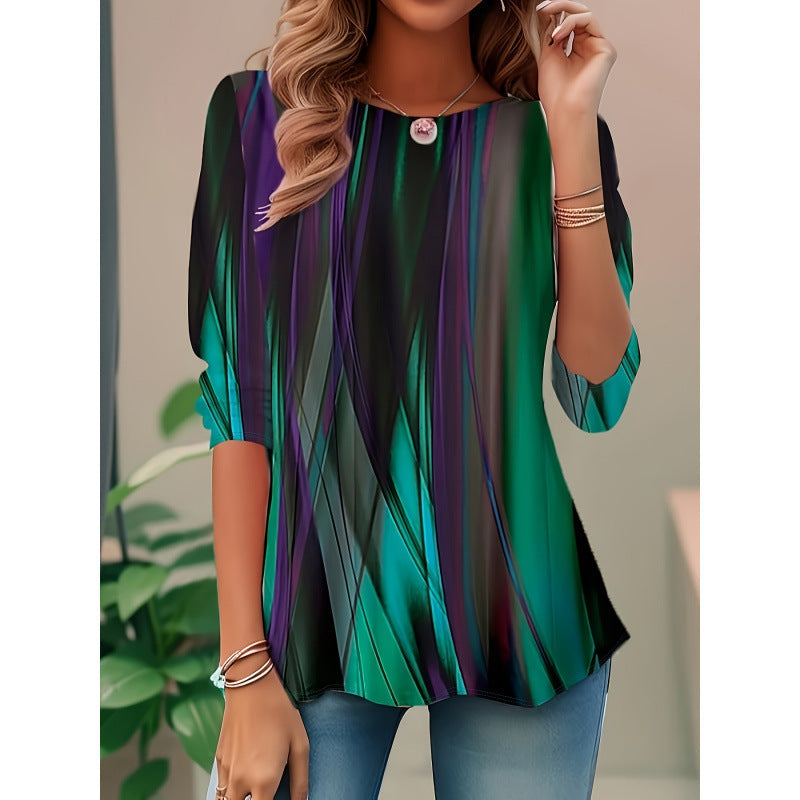 Effortless style: women's relaxed fit blouse with a chic abstract print, offering a modern, elegant look.