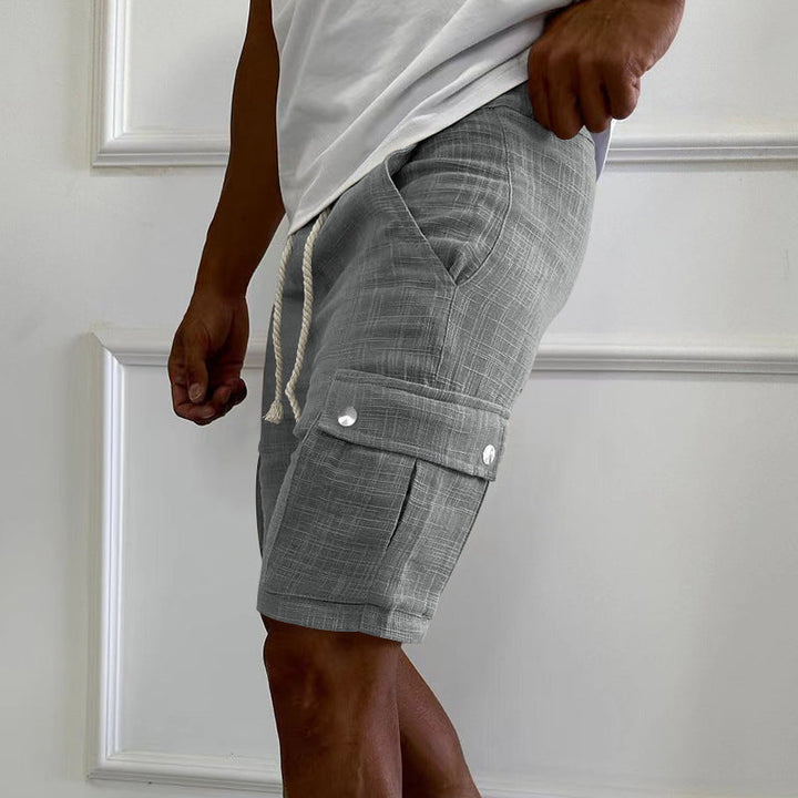 Comfortable men's breathable cargo shorts with multiple utility pockets, great for everyday casual wear.