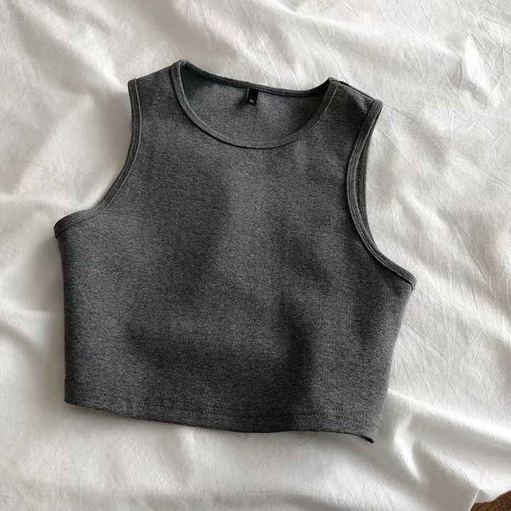 Comfortable form-fitting crop top for women, soft and breathable. Your go-to top for effortless style.