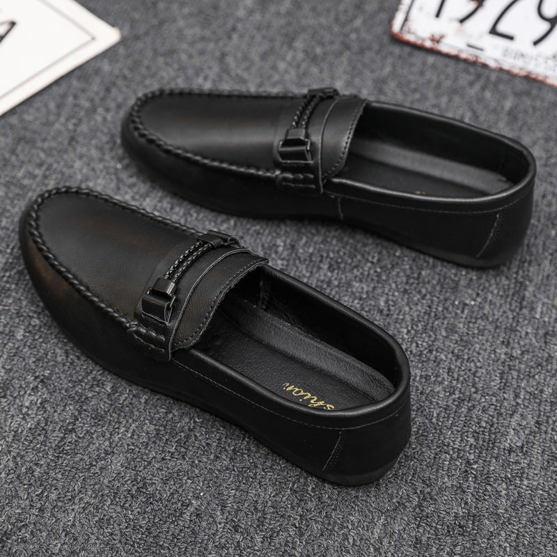 Stylish men's brown leather slip-on moccasins, perfect for driving & casual fashion. Comfort footwear.