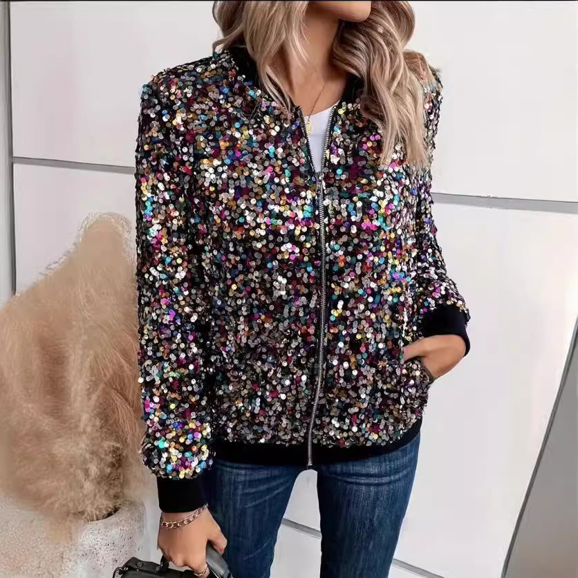 Stylish women's glitter jacket for parties, featuring shimmering sequins and comfortable, functional design.