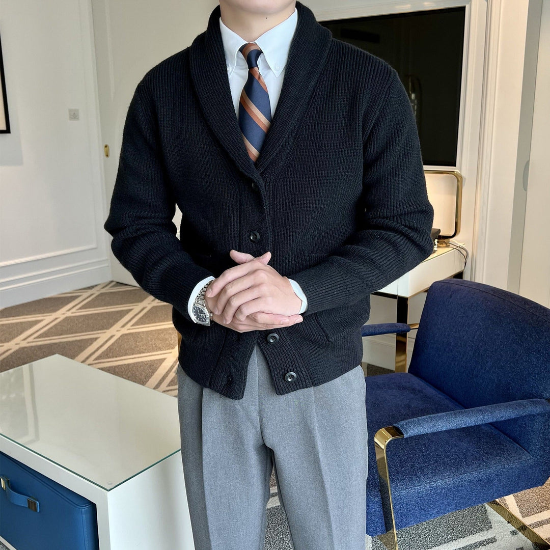 Versatile men's button-front knit cardigan, featuring a classic shawl collar. A comfortable layering piece.