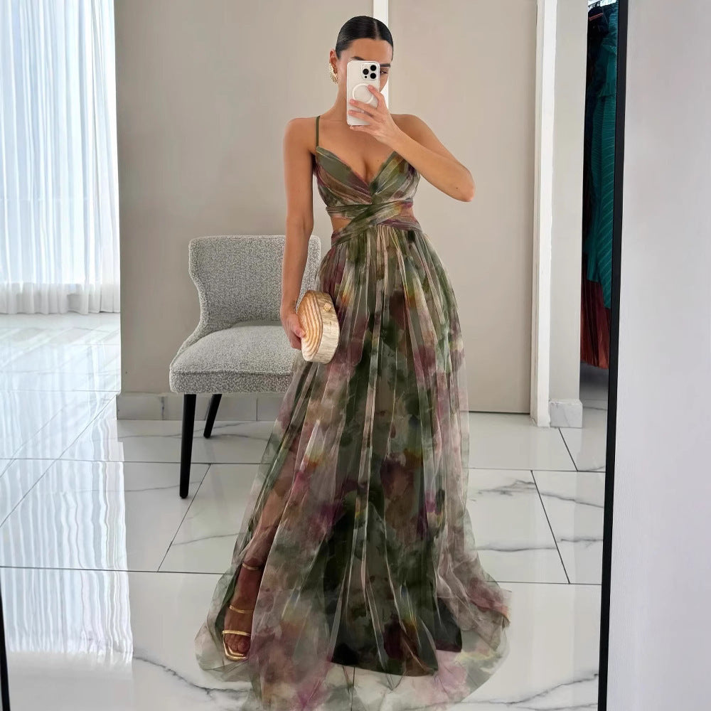 Chic women's floral maxi dress, an elegant spaghetti strap V-neck perfect for evening parties & formal events.