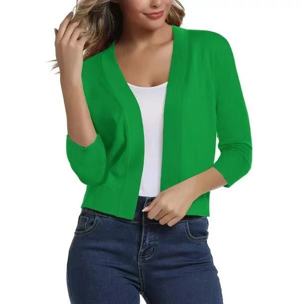 Lightweight women's cardigan, open front, 3/4 sleeves for all-season casual wear.