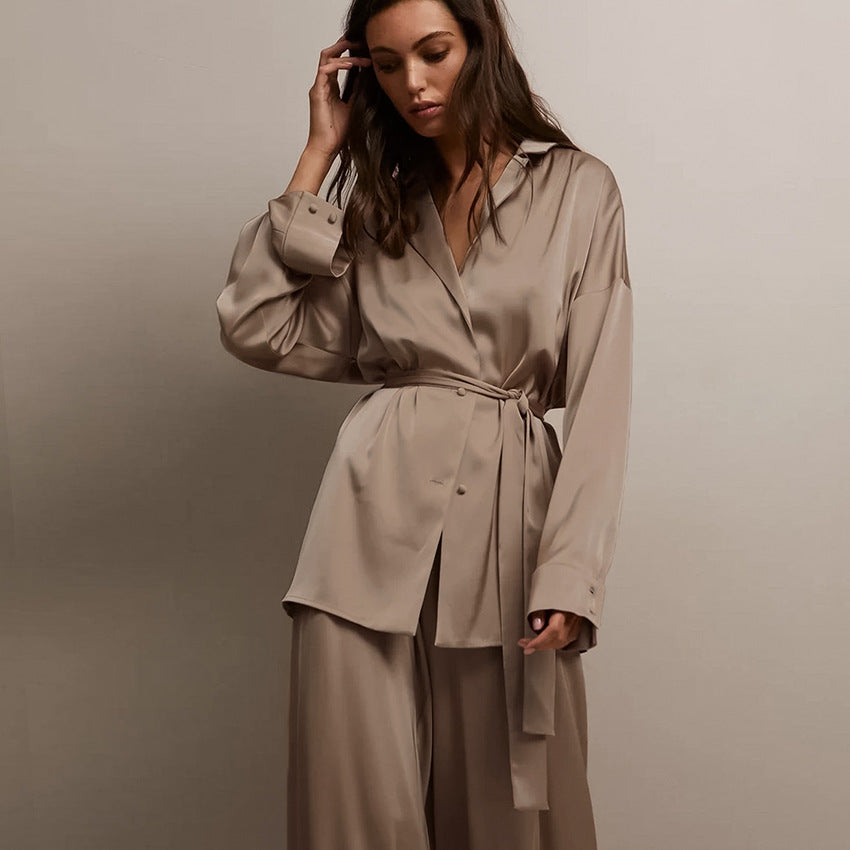 Elegant women's loose fit two-piece suit set, perfect for chic fashion & versatile wear.