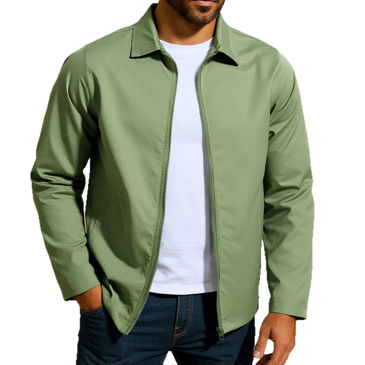 Versatile men's wind-resistant casual jacket, ideal lightweight outerwear for all-season men's fashion.