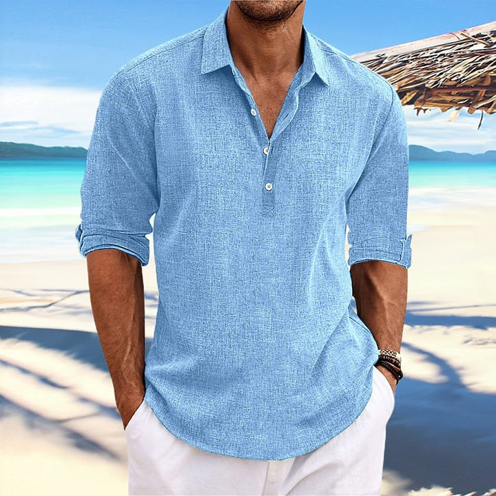 Lightweight men's short sleeve button shirt, relaxed fit for ultimate summer comfort & breathability.