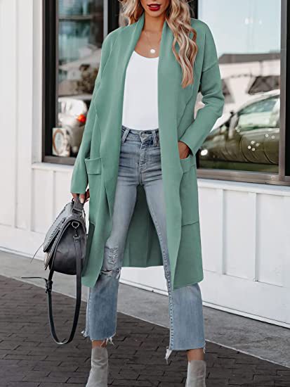 Modern women's long open cardigan with spacious pockets for a relaxed, elegant look.