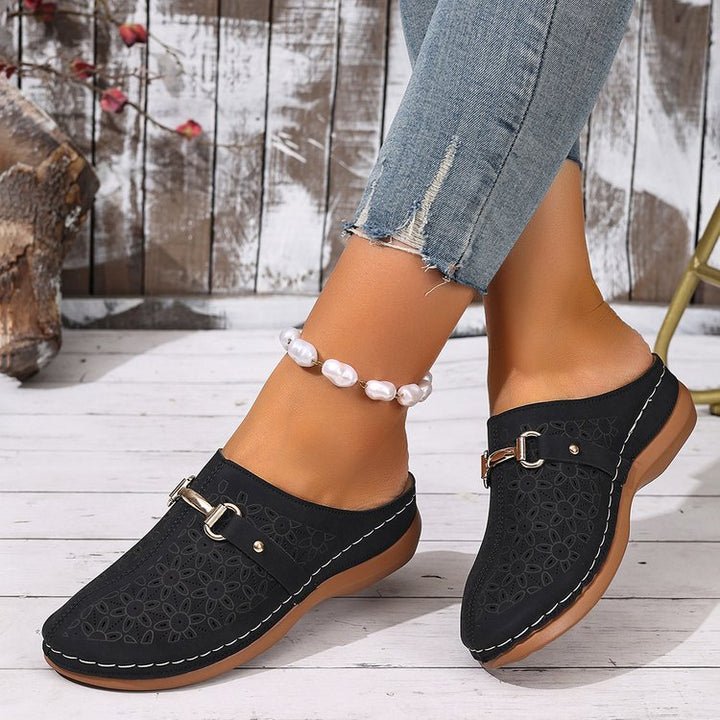 Women's comfortable floral clogs, stylish slip-on shoes for everyday wear & summer comfort.