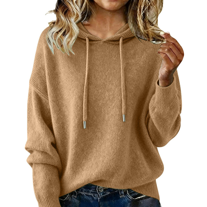 Chic women's casual top, a versatile hooded sweatshirt for everyday comfort and style.