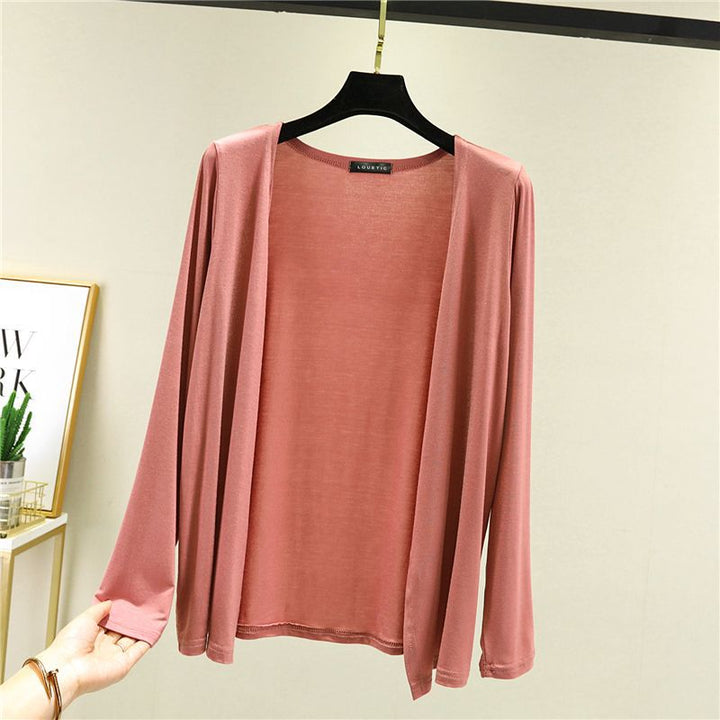 Stylish women's open front long sleeve cardigan, lightweight knit, essential for autumn fashion.