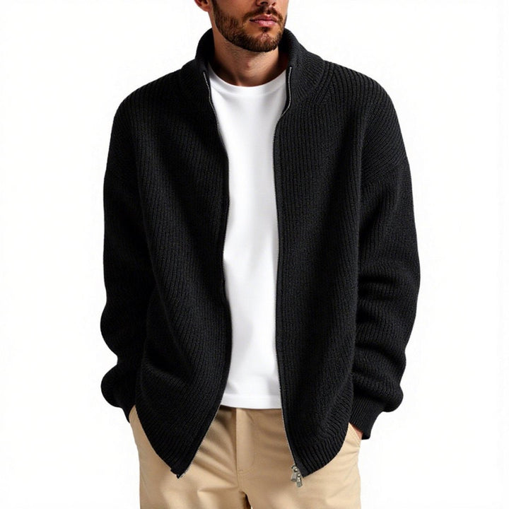 Modern men's zipper cardigan, high collar for sophisticated casual wear. A versatile layering piece.