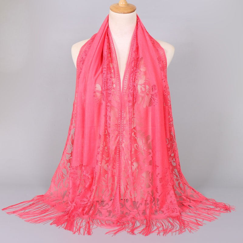 Lightweight floral lace scarf for women, elegant and fringed, ideal for versatile fashion.