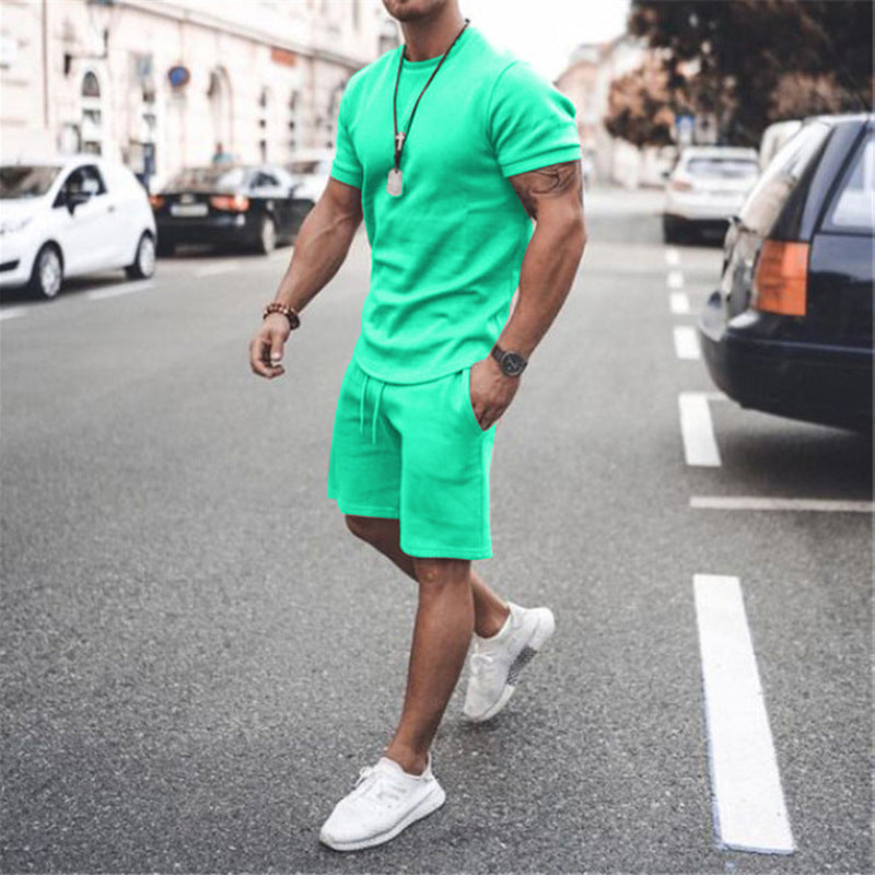 Men's summer training set, featuring a breathable athletic tee & performance shorts.
