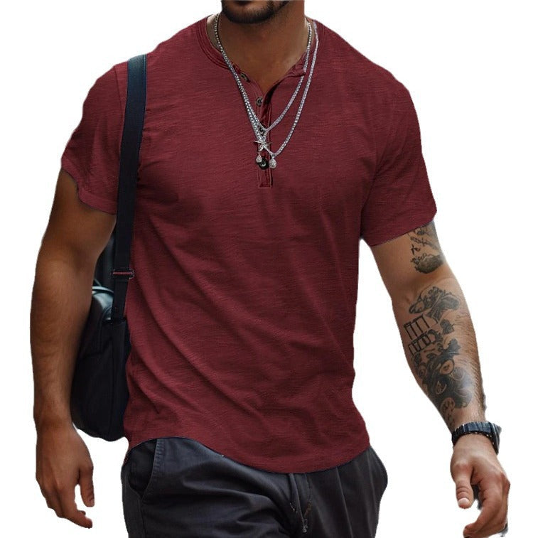 Modern men's short-sleeve polo shirt, relaxed fit, made from comfortable casual knit fabric.