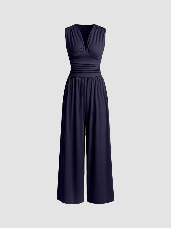 Chic women's sleeveless wide-leg jumpsuit, a stylish and comfortable addition to any wardrobe.