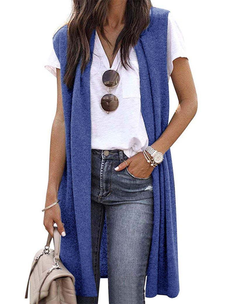 Lightweight women's long vest, ideal for transitional weather. Elegant sleeveless layering for comfort.