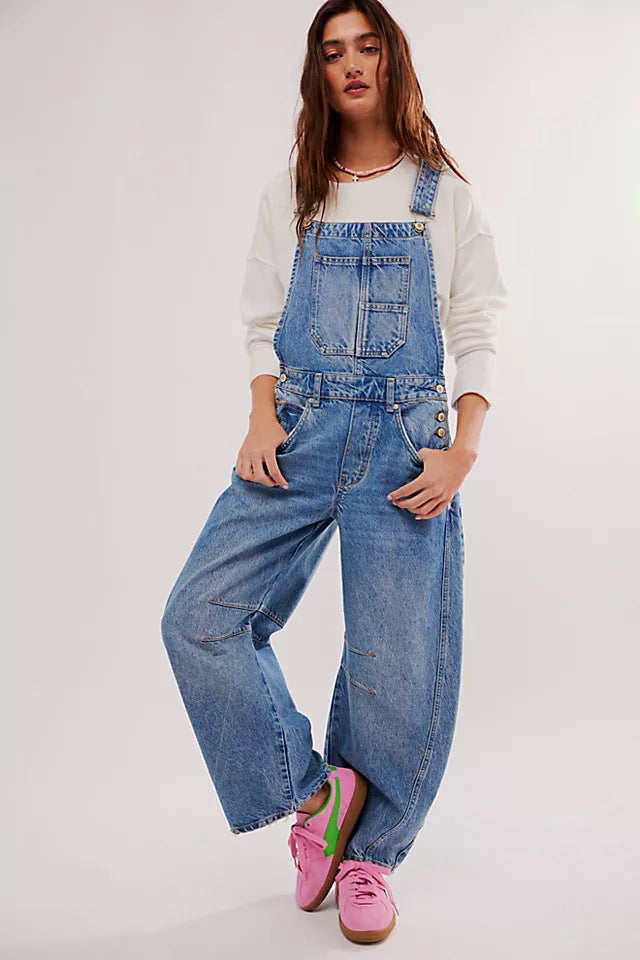 Modern women's oversized overalls. Easy-to-wear loose fit jumpsuit for effortless casual fashion & comfort.