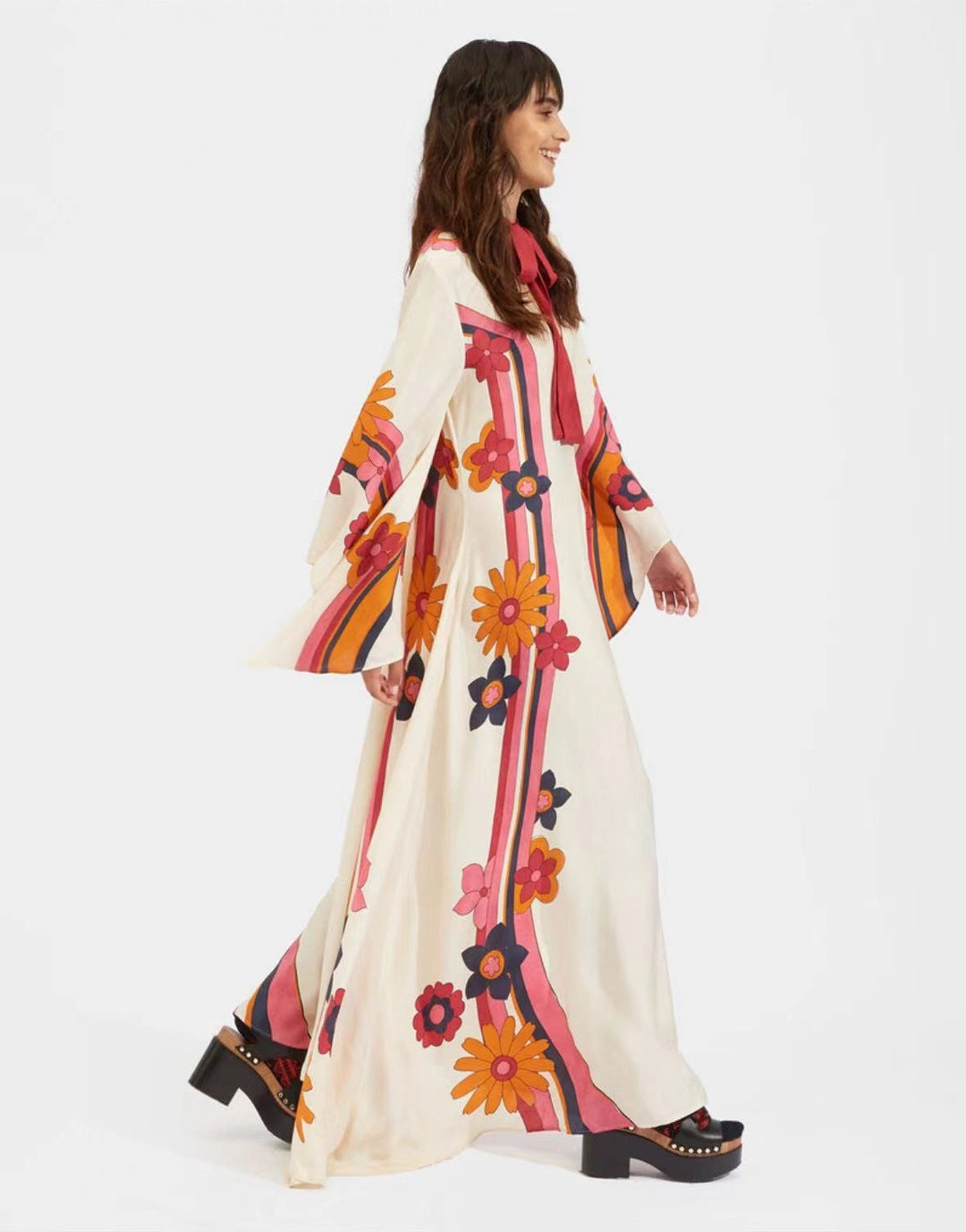 Women's casual flowy dress, elegant 3D print, three-quarter sleeves, A-line silhouette, stand collar.