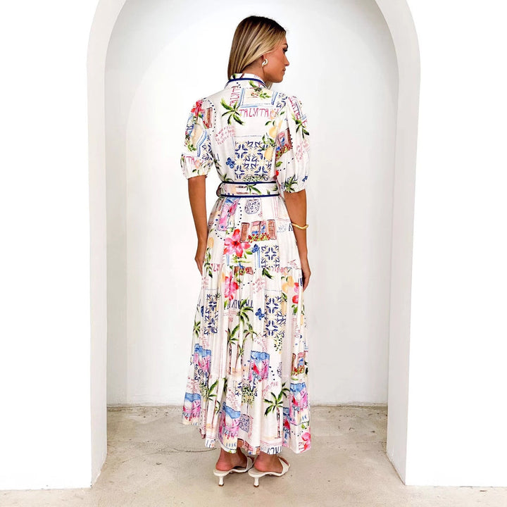 Elegant women's floral print maxi dress, flowy and airy, ideal for beach outings or stylish summer casual wear.