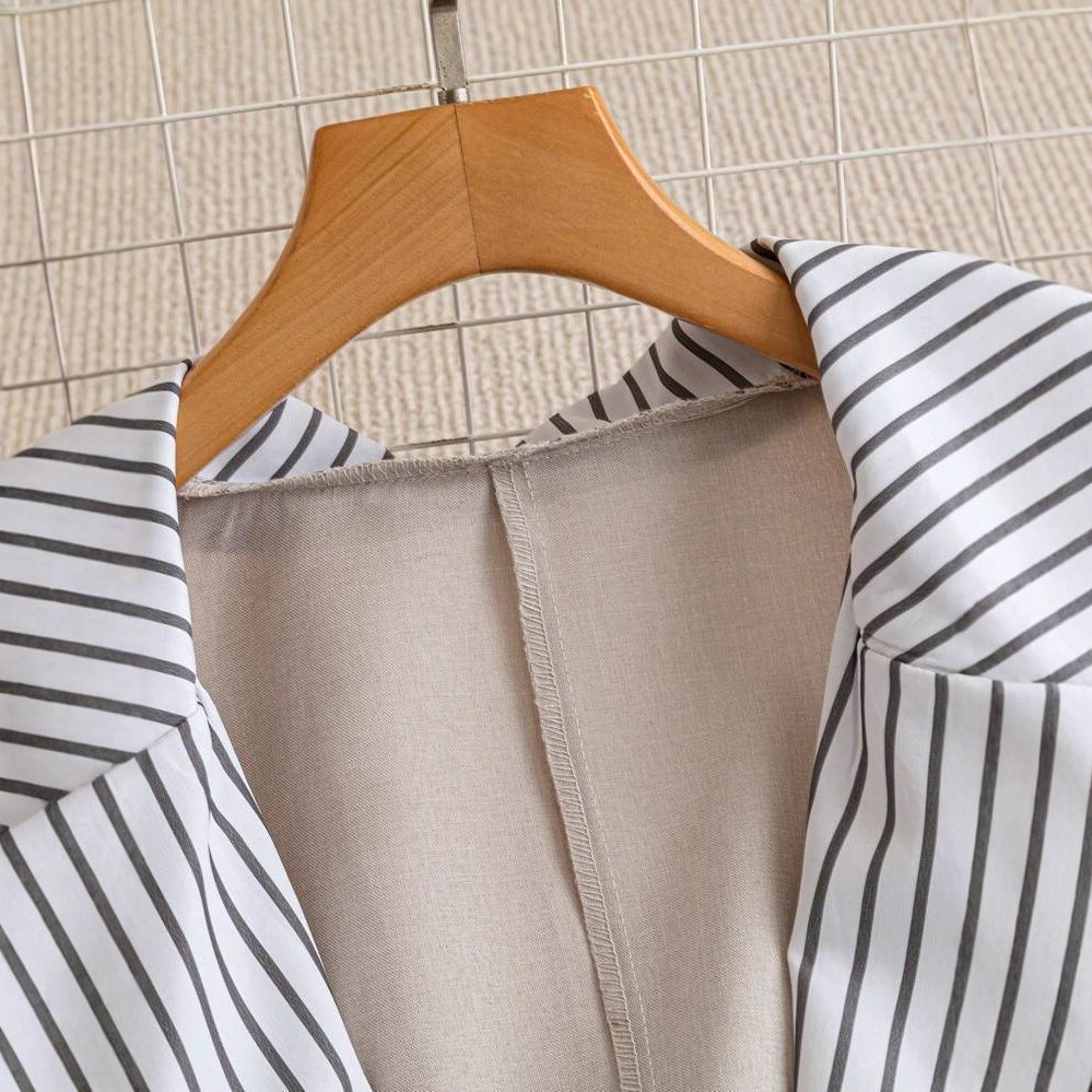Lightweight long sleeve women's elegant oversized blazer. Chic style for comfortable wear.