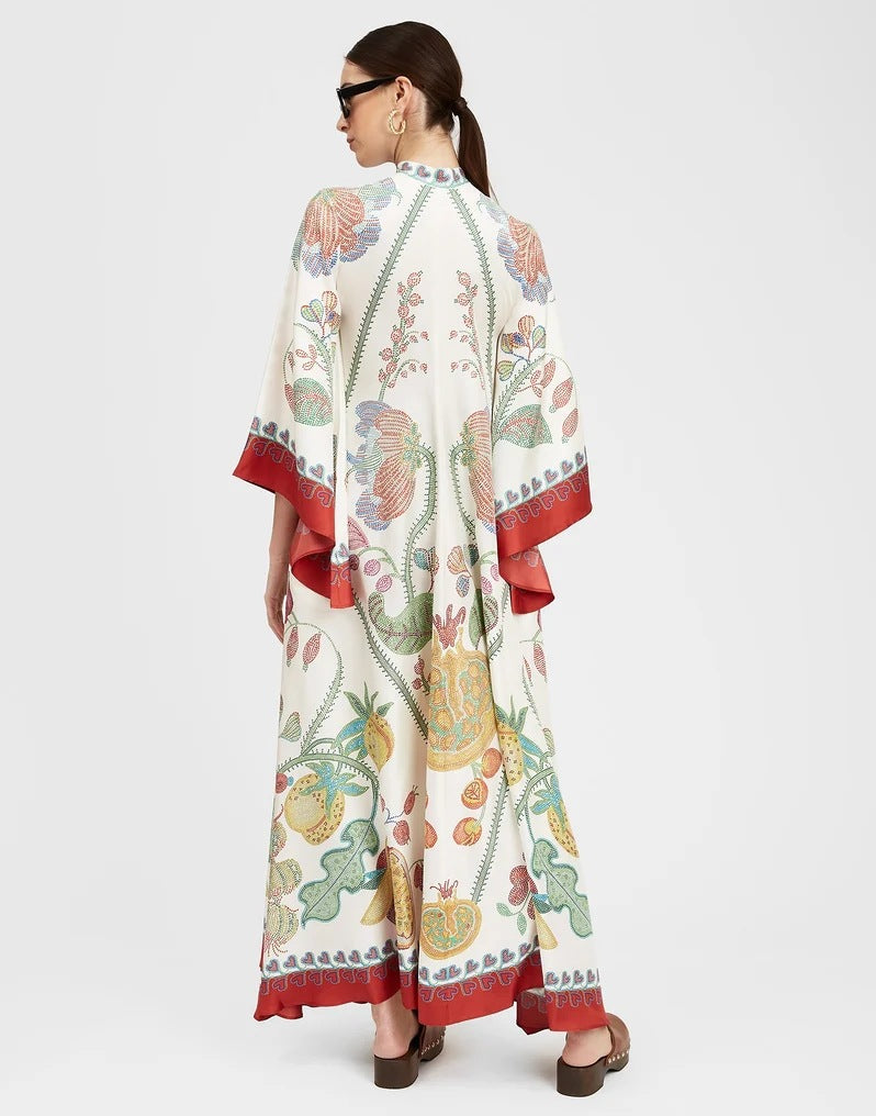 Women's elegant three-quarter sleeve dress with a colorful 3D print. Suitable for casual or party wear.