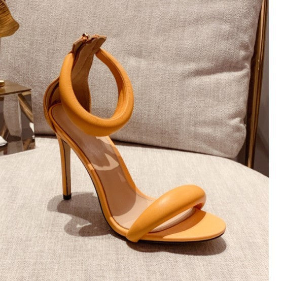 Stylish women's dress sandals, ideal as party heels or wedding shoes, with a comfortable ankle strap.