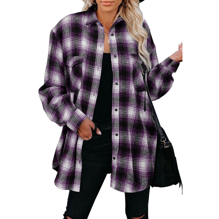 Women's comfortable plaid check shirt jacket with functional pockets, great for layering.