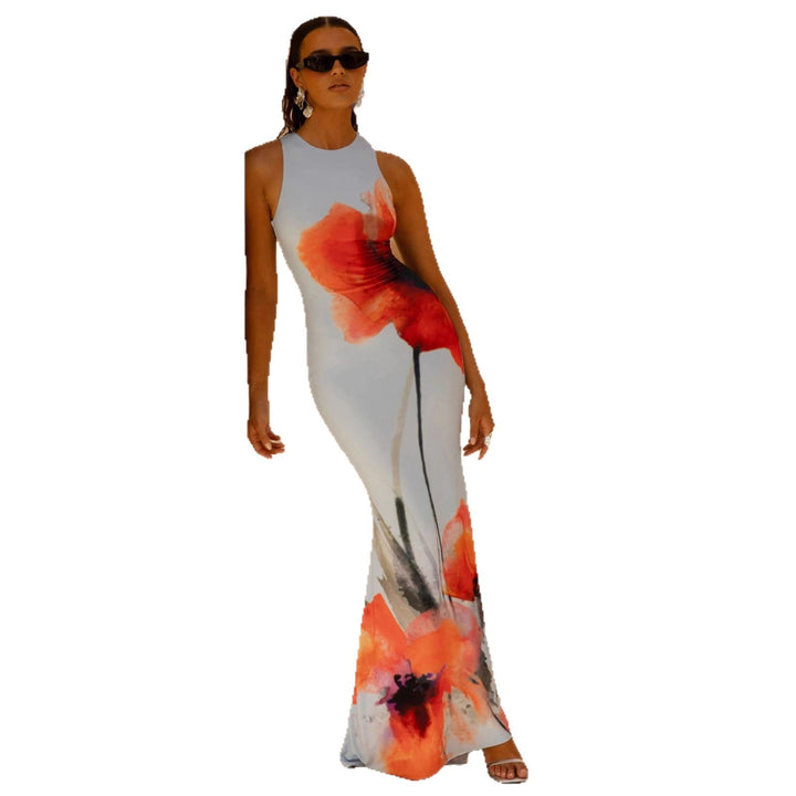 Flattering floral maxi dress for women, an elegant summer party dress with a vibrant pattern.
