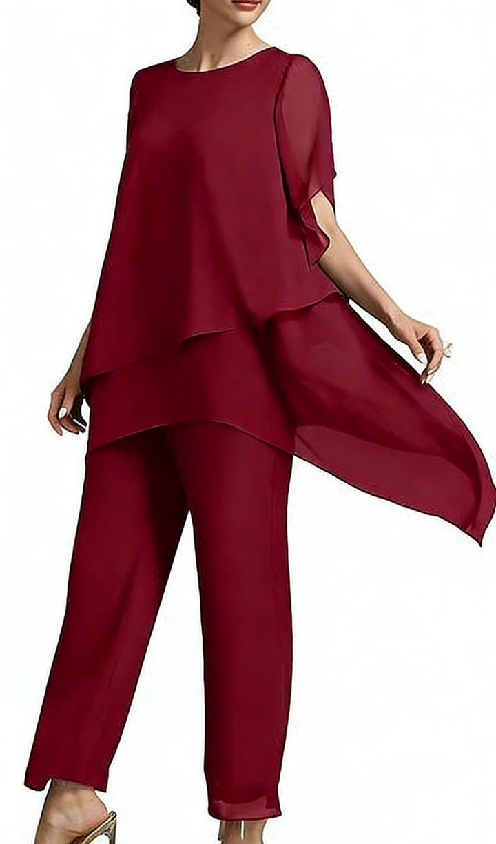 Comfortable women's elegant two-piece set with airy sleeves, ideal for everyday grace.